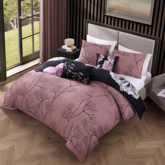 Bebejan Midnight Meadow Reversible Queen Comforter Set - Picture 4 of 4